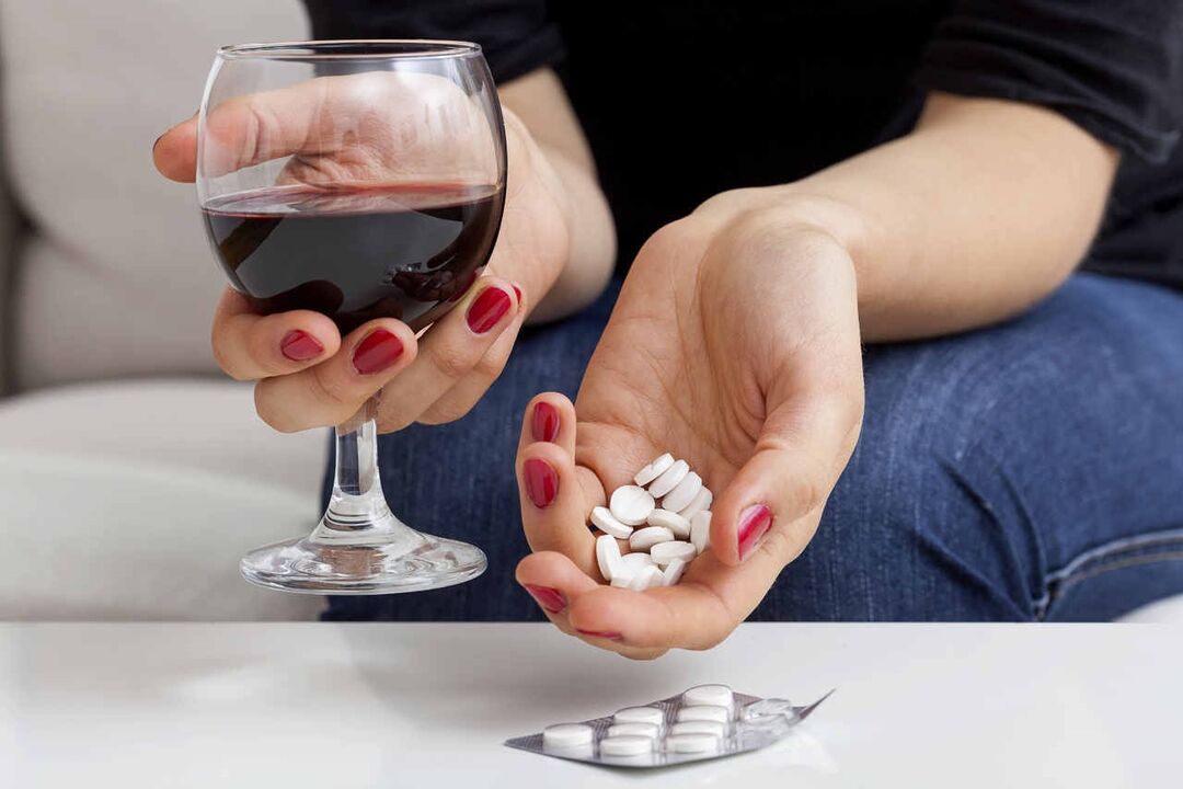 Переносимость приема антибиотиков и алкоголя